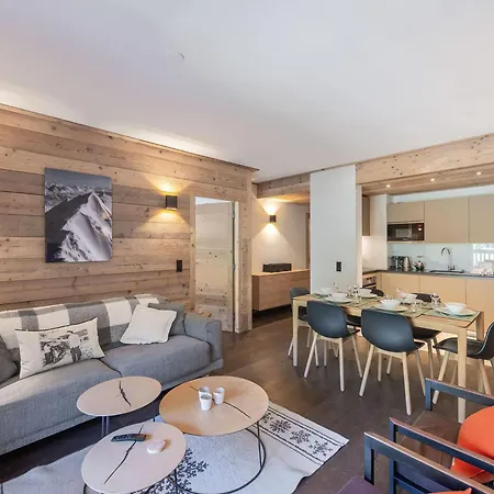 Familial Au Coeur De Meribel, Proche Pistes Avec Balcon Et Parking - Fr-1-565-100 *